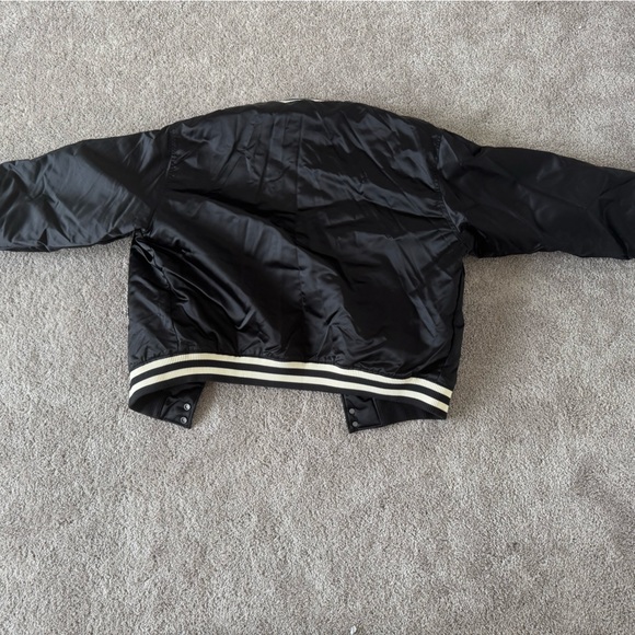 Louis Vuitton Bomber Jacket - Picture 4 of 4